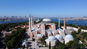 Τουρκία: Η Αγία Σοφία θα καταρρεύσει, προειδοποιεί Τούρκος ιστορικός
