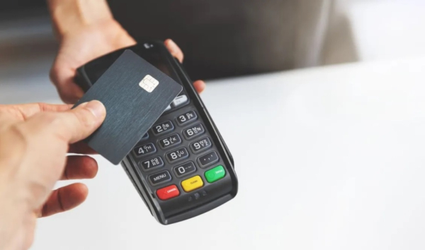 Νέος κύκλος χρηματοδότησης μέσω voucher για αγορά και διασύνδεση POS
