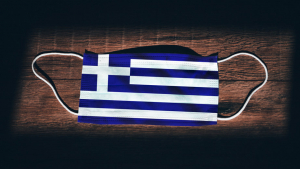 Η χρήση μάσκας σε εξωτερικούς χώρους, στο επίκεντρο της συνεδρίασης των ειδικών