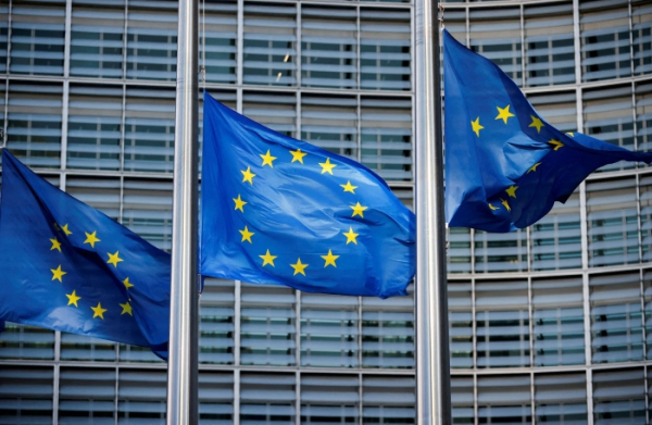 Κομισιόν: Πακέτο άνω των 424 εκατ. ευρώ για 42 έργα σταθμών φόρτισης, υδρογόνου και άλλα πράσινα project