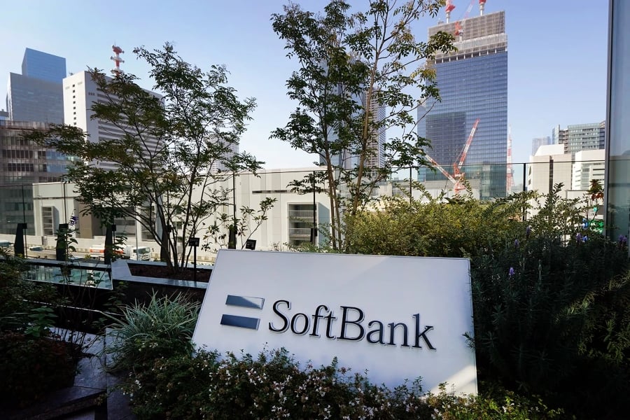 Softbank: Σε ιστορικό υψηλό η μετοχή - Πλησιάζει σε IPO Η OpenAI