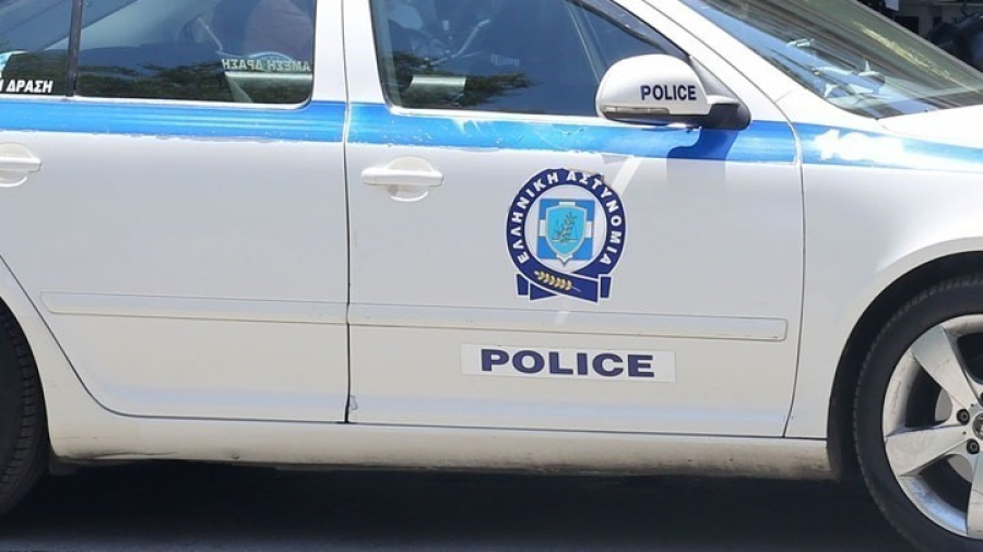 Νεκρός εντοπίστηκε αστυνομικός σε υπηρεσιακό όχημα στον Άγιο Δημήτριο