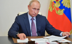 Πούτιν: «Δεν υφίσταται πλέον η ειρηνευτική συμφωνία του Μινσκ»