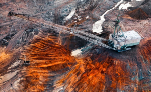 Γιατί ο Τραμπ θέλει τα ορυκτά της Ουκρανίας – Χάρτης με τις πολύτιμες γαίες της χώρας