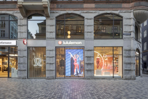 Πότε έρχεται η lululemon στην Ελλάδα