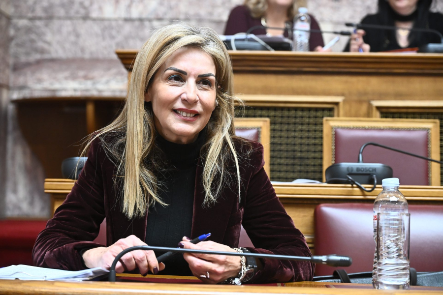 Δ. Τσαγγάρη: Έρχονται και νέες μειώσεις τιμών – «Ελέγχουμε την τιμή βάσης»