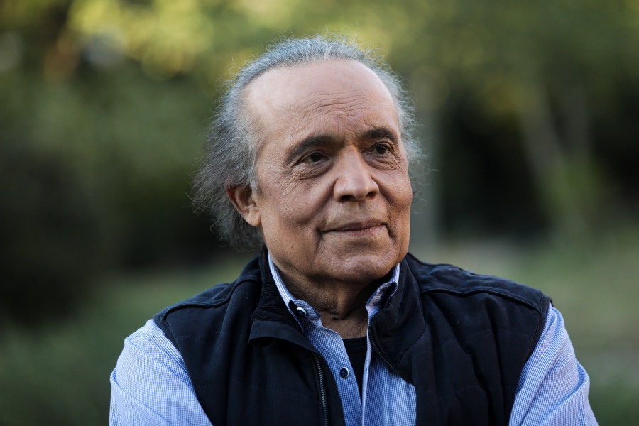 «Έφυγε» από τη ζωή ο σπουδαίος τραγουδιστής Λάκης Χαλκιάς