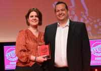 Διπλή βράβευση για το καινοτόμο τραπέζι καθαριστή αέρα STARKVIND της IKEA