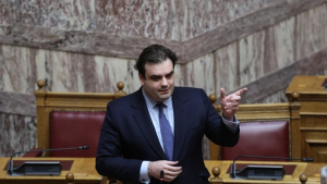 Πιερρακάκης: Συνωμοσιολογία η καταγγελία Ραγκούση ότι πολίτης μολύνθηκε από predator με sms από το emvolio.gov.gr