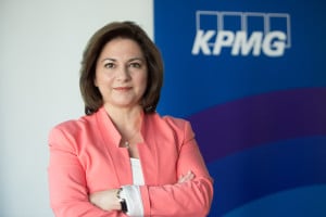 Κατερίνα Πολυζώη, KPMG: Σε περιόδους κρίσεων οι οικογενειακές επιχειρήσεις μπορούν να ανταποκριθούν καλύτερα