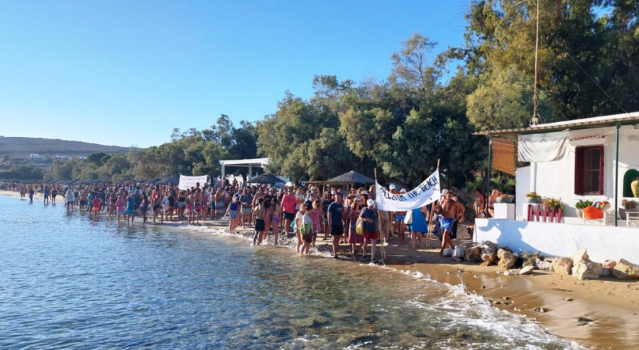 Εξαπλώνεται το "κίνημα της πετσέτας" που ξεκίνησε από την Πάρο