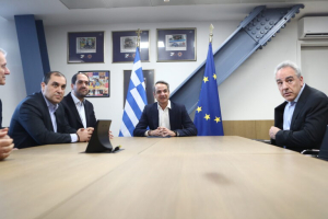 Παράταση για τον καθαρισμό οικοπέδων – Ο Κ. Μητσοτάκης στο υπουργείο Κλιματικής Κρίσης