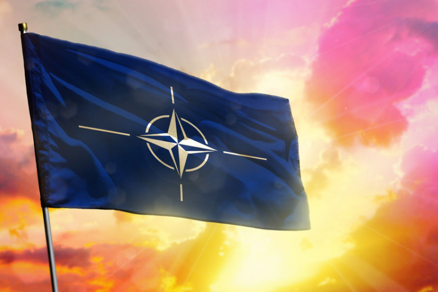 ΝΑΤΟ: Ενίσχυση της Ουκρανίας με σημαντικής ισχύος οπλικά συστήματα