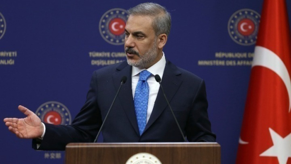 Χακάν Φιντάν: Η Άγκυρα βλέπει συμφωνία για τις κυρώσεις CAATSA και τα F-35, ανοιχτό το μέτωπο των S-400