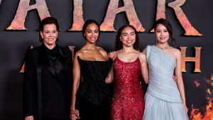 «Avatar: Fire and Ash»: Οδεύει ολοταχώς προς το ορόσημο του 1 δισ. δολαρίων