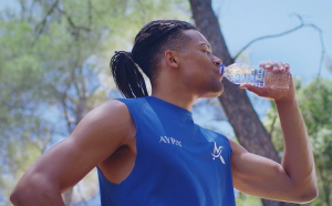 Φυσικό Μεταλλικό Νερό ΑΥΡΑ: Υποστηρικτής του Εμμανουήλ Καραλή για 2η συνεχόμενη χρονιά