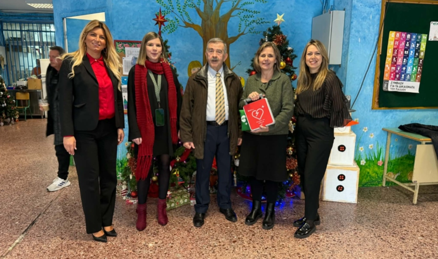 TÜV NORD Hellas: Παράδοση αυτόματου εξωτερικού απινιδωτή στο 4ο Δημοτικό Ζωγράφου