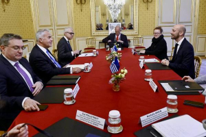 Ενισχύεται η ελληνογαλλική συνεργασία για τη βελτίωση της λειτουργίας του Δημοσίου