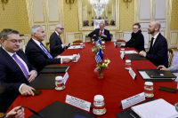 Ενισχύεται η ελληνογαλλική συνεργασία για τη βελτίωση της λειτουργίας του Δημοσίου