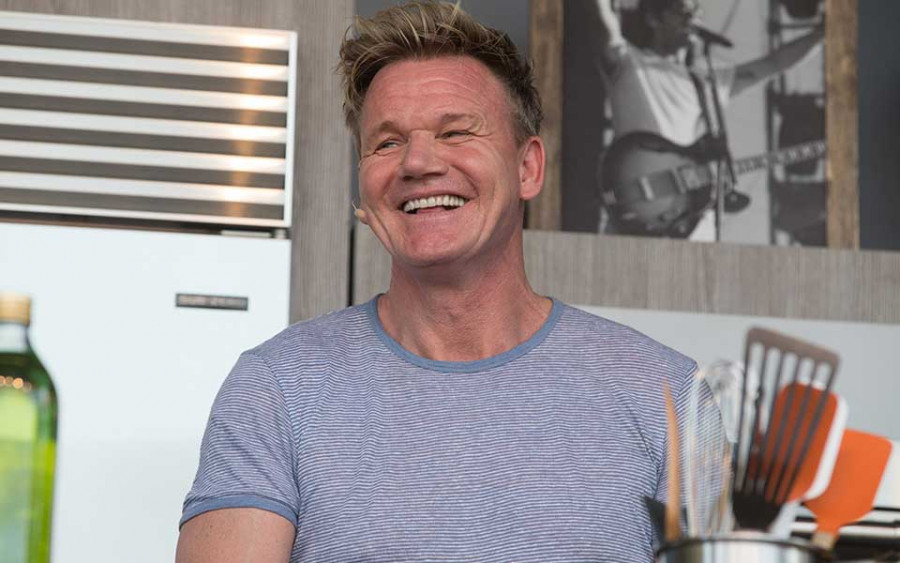 Gordon Ramsay: Γυρίσματα στη Μύκονο από τον διάσημο σεφ