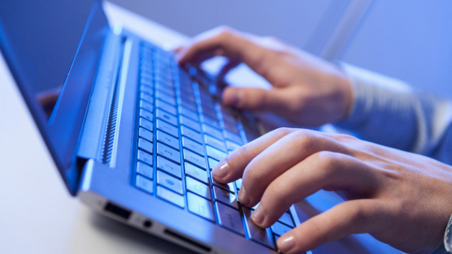 Internet: Ανεβαίνουν σημαντικά οι ταχύτητες στην Ελλάδα